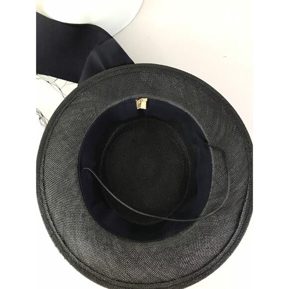 Vintage 1940s Straw Sailor Hat with Star Studs Black & White Dainty Fascinator - Picture 10 of 10